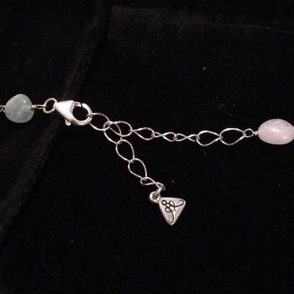 Beautiful Calgary genuine stone necklace - Picture 7 of 7